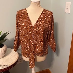 Ladies 3/4 Sleeve Leopard Blouse Sz Small